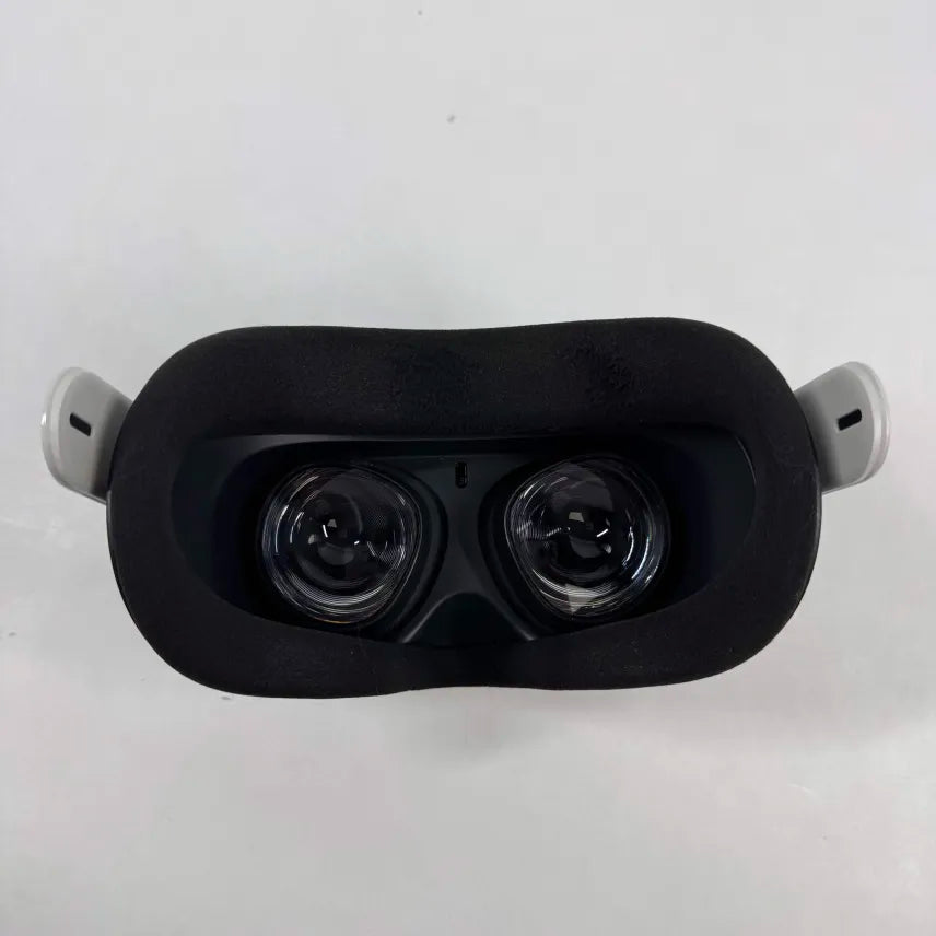 Meta Quest 2 128GB Standalone All-in-One VR Headset KW49CM HEADSET ONLY