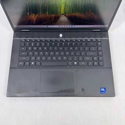 Alienware M16 R2 16" Core Ultra 9 185H 2.3GHz 32GB RAM 1TB SSD GeForce RTX 4070