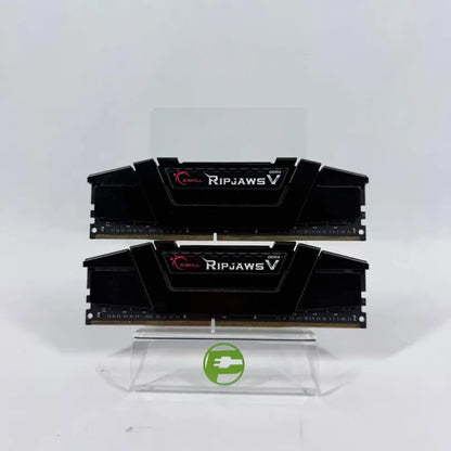 G.Skill Ripjaws V 32GB (2x16GB) RAM DDR4 2133MHz F4-3200C16D-32GVK Gaming RAM