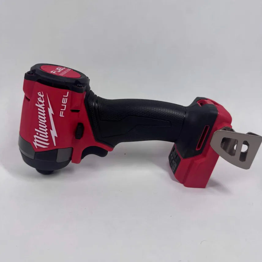 Milwaukee 3697-22 M18 18V M18 Fuel Combo Kit