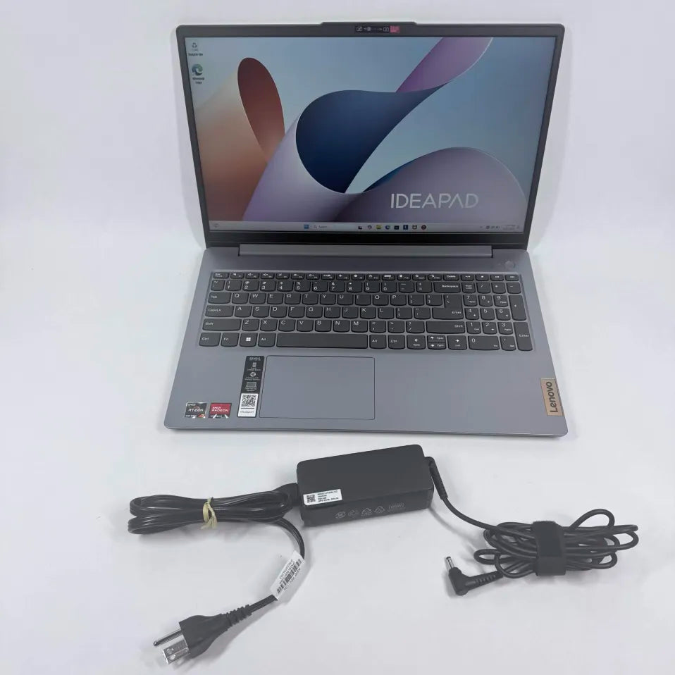 New Lenovo IdeaPad Slim 3 T04PVEC1 15.6" Ryzen 7 5825U 2.0GHz 16GB RAM 512GB SSD