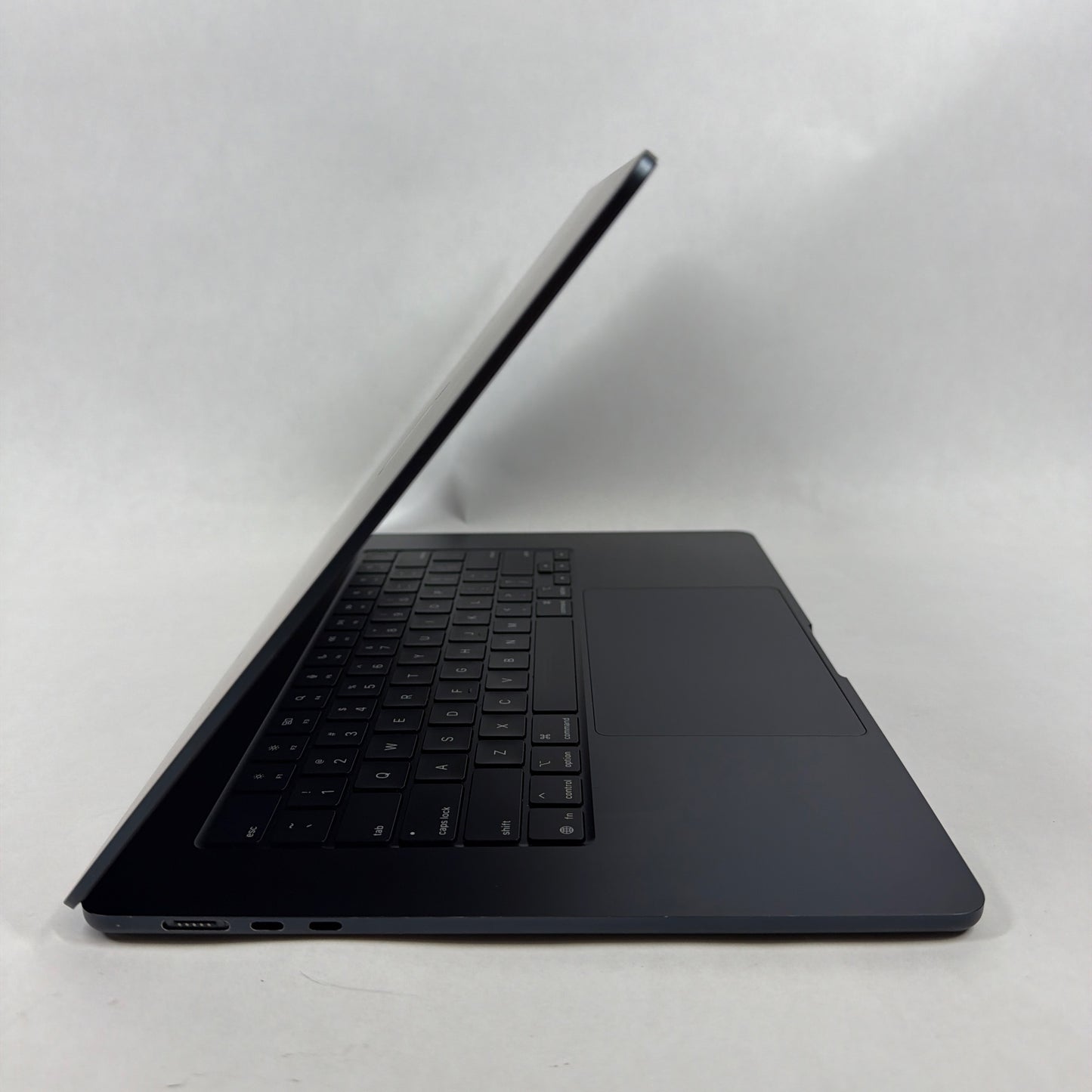 2025 Apple MacBook Air 15" M4 10C GPU 4.5GHz 16GB RAM 256GB SSD MW1L3LL/A
