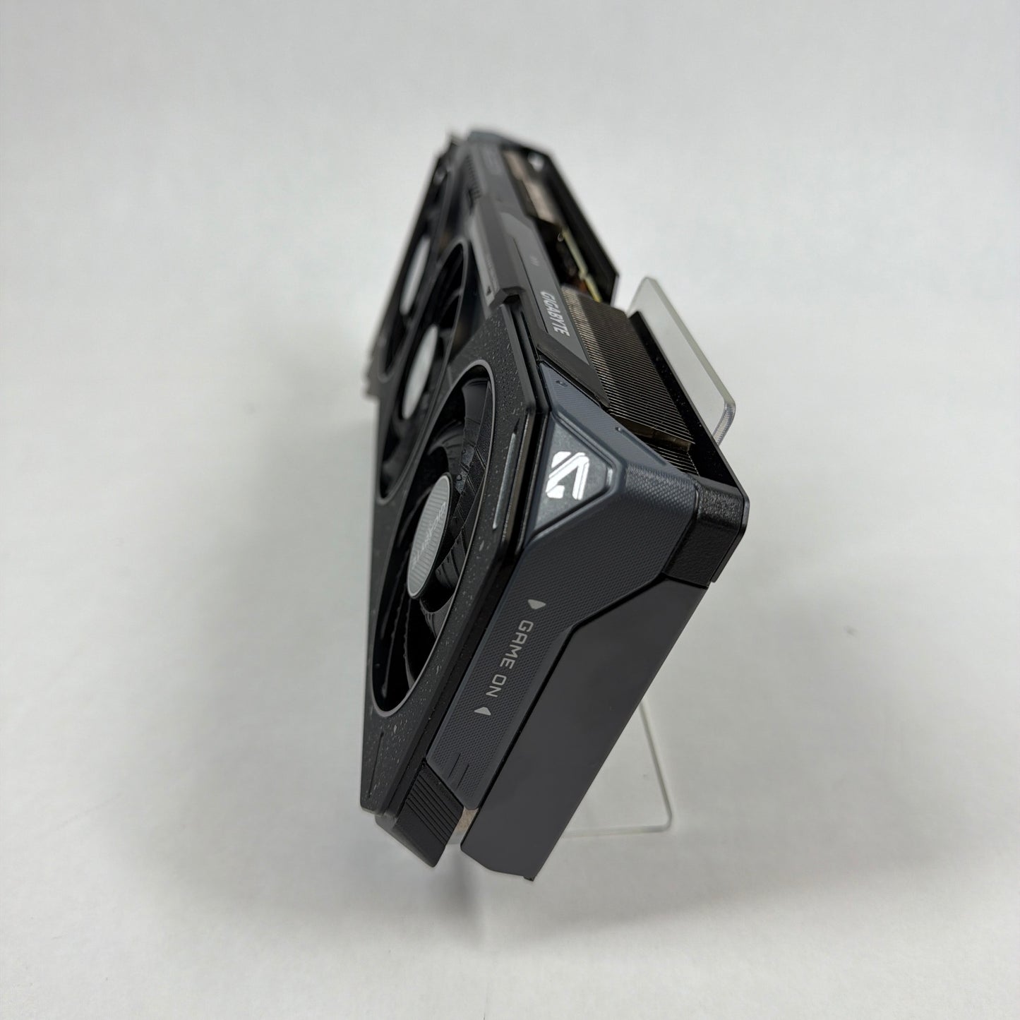 Gigabyte Radeon RX 9060 XT Gaming OC 16GB GDDR6 Graphics Card