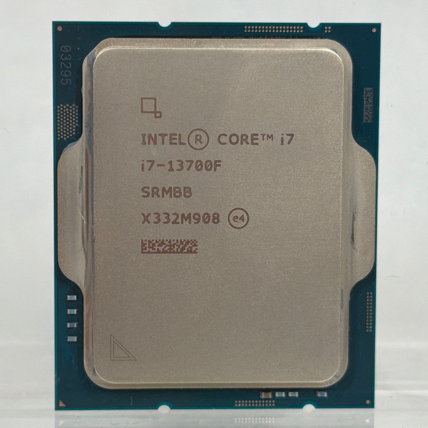 Intel Core i7-13700F 2.10GHz 16 Core SRMBB 24 Thread LGA 1700