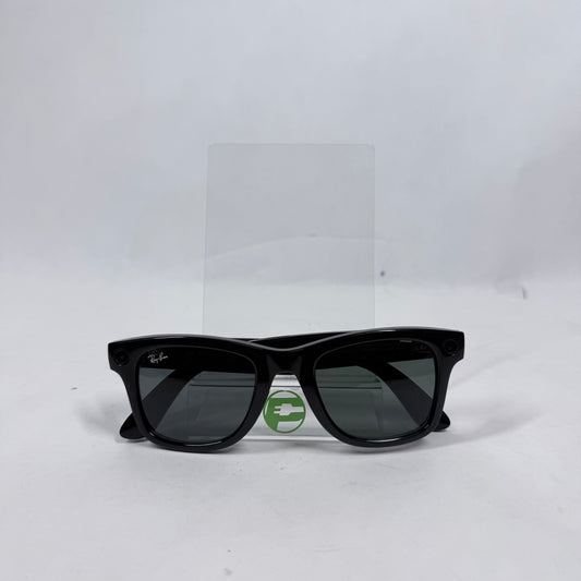Ray-Ban Stories Wayfarer Shiny Black Standard MZ-76E2T0 AI Smart Glasses
