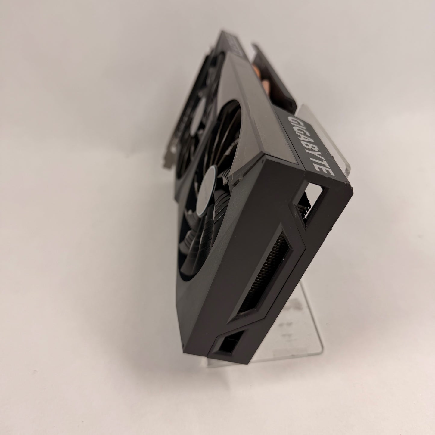 Broken Gigabyte GeForce RTX 3060 Eagle OC 12GB GDDR6 GV-N3060EAGLE OC-12GD