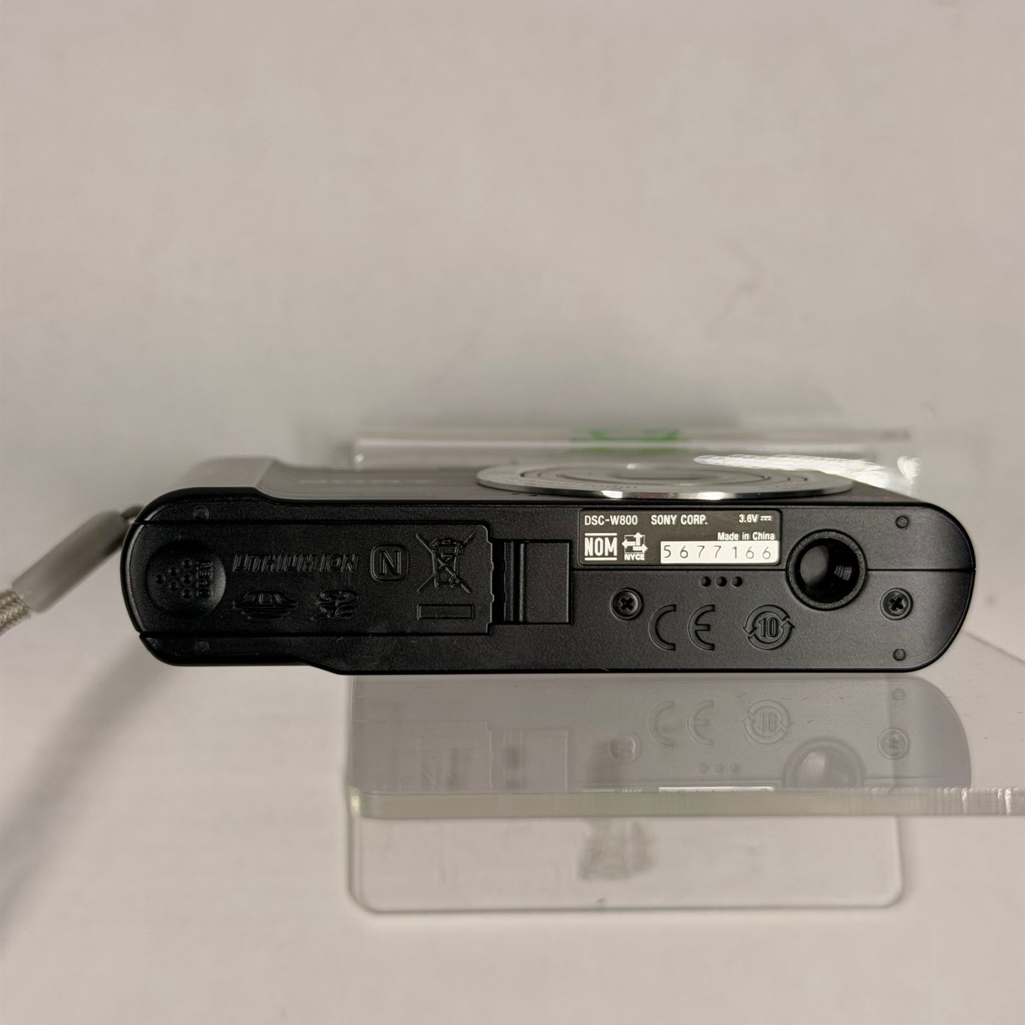 Sony Cyber-Shot DSC-W800	 20.1MP Compact Digital Camera