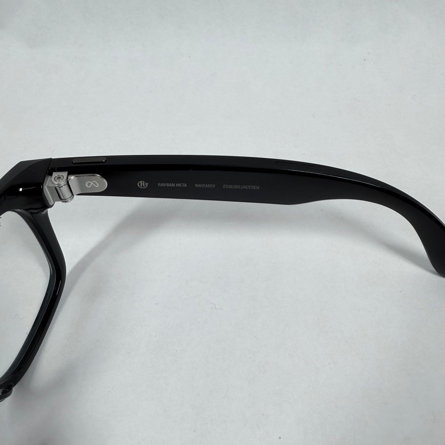 Ray-Ban Stories Wayfarer Matte Black Standard RW4006 601/SB AI Smart Glasses