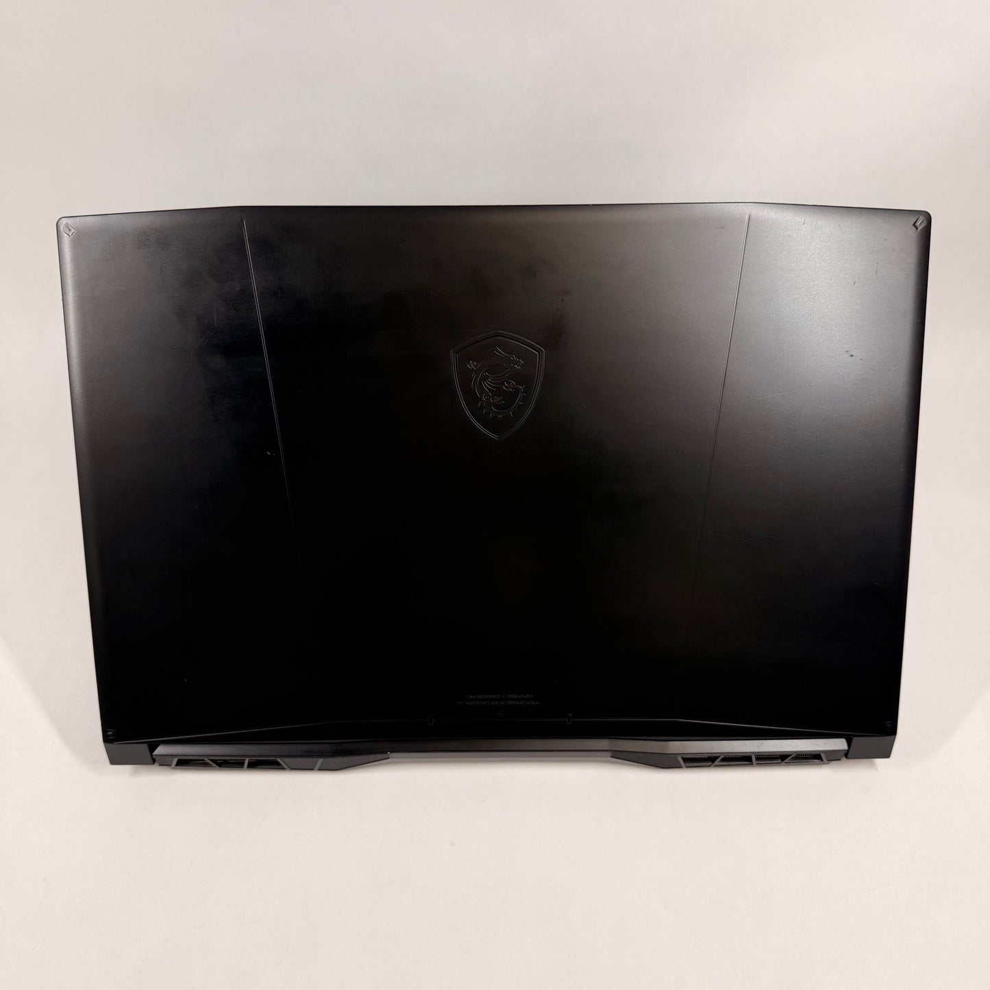 MSI Katana A17 AI B8VE 17.3" Ryzen 9 8945HS 32GB RAM 1TB SSD GeForce RTX 4050